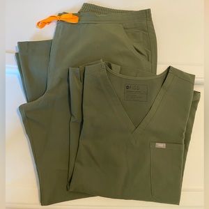 XL/Petite Moss Figs- NWOT